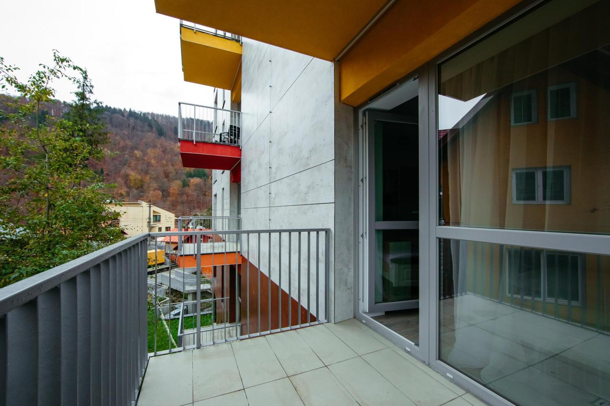 L&V Family Studio Apartment Синая Екстериор снимка